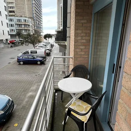 Residentie Cappuccino -- In Stad Vlakbij Strand Appartement *