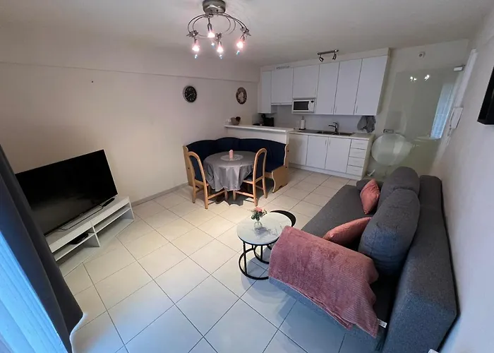 Residentie Cappuccino -- In Stad Vlakbij Strand Appartement